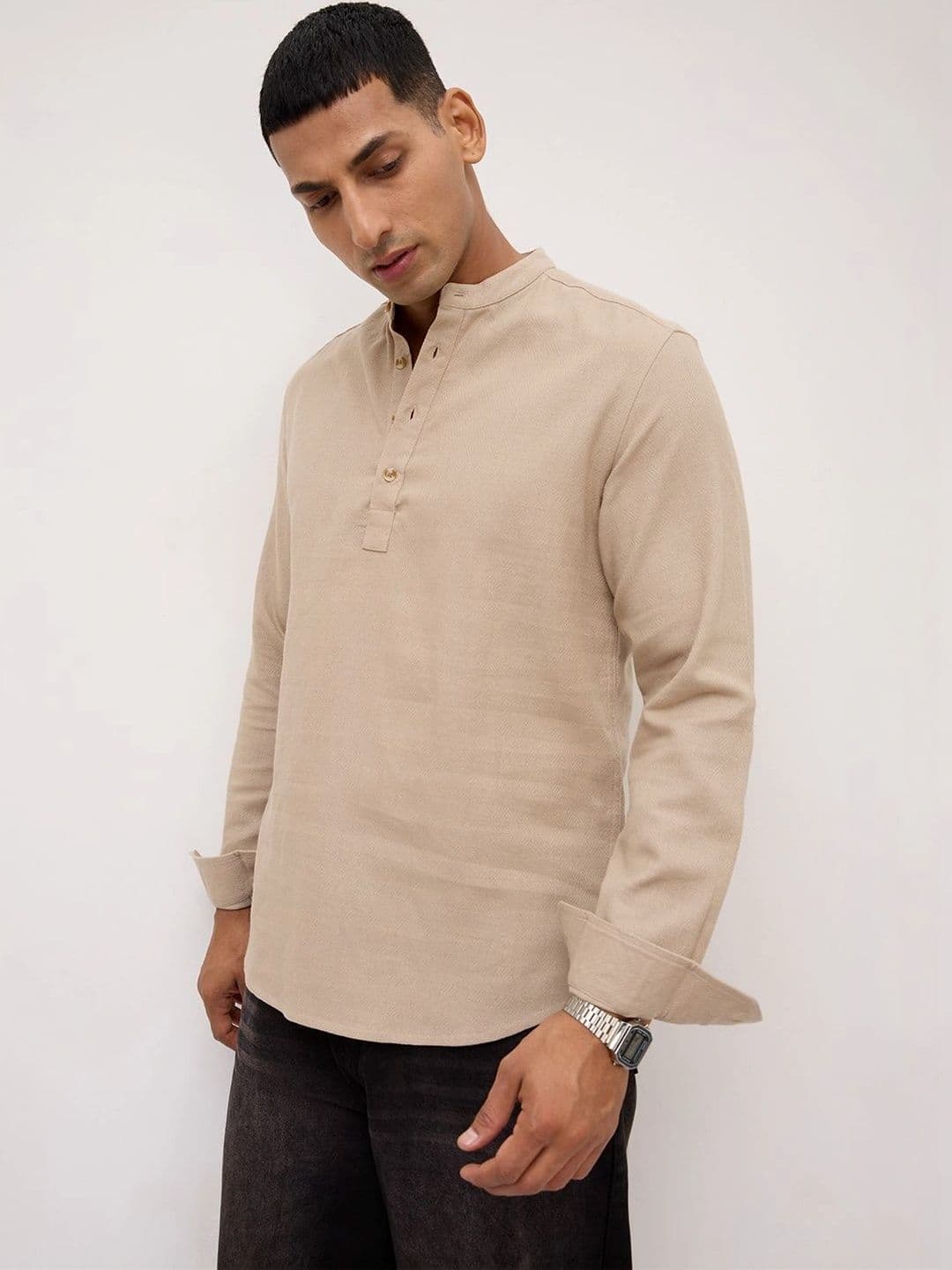 VASTRADO Men Kurta thumbnail 3