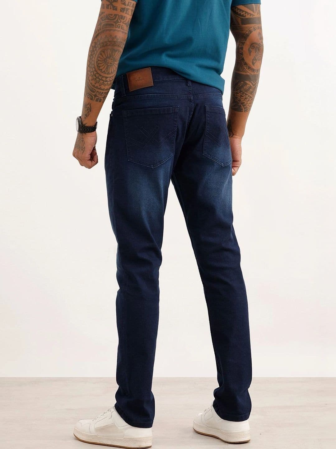 WROGN Men Slim Fit High-Rise Low Distress Light Fade Stretchable Jeans thumbnail 2