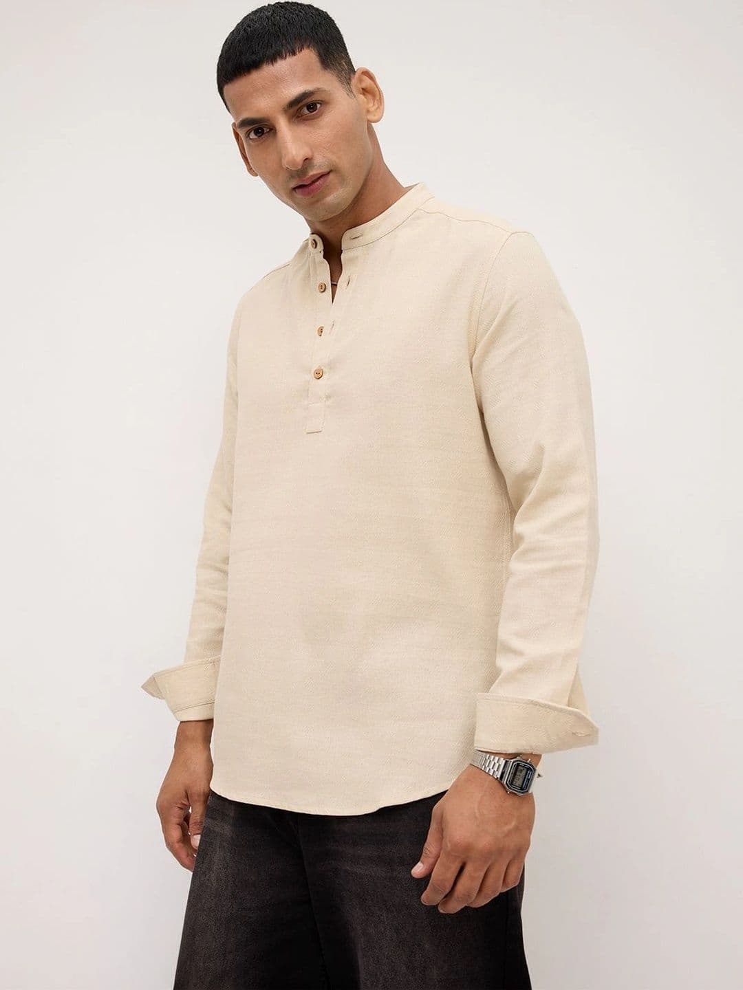 VASTRADO Men Kurta thumbnail 4