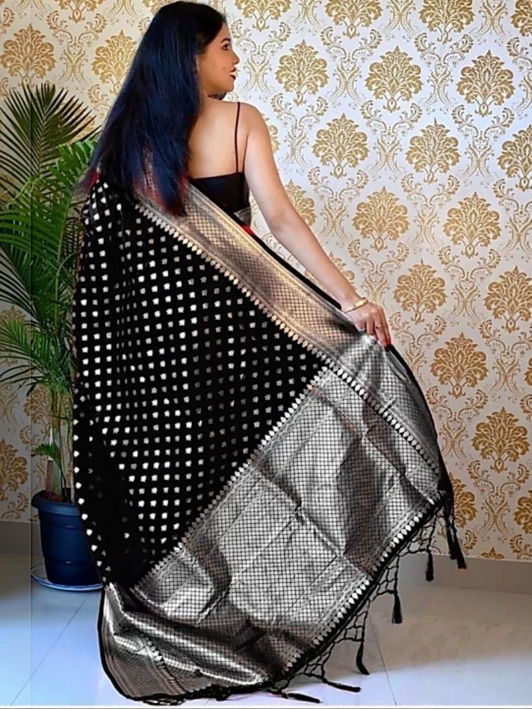 revika Woven Design Zari Art Silk Designer Kanjeevaram Saree thumbnail 5