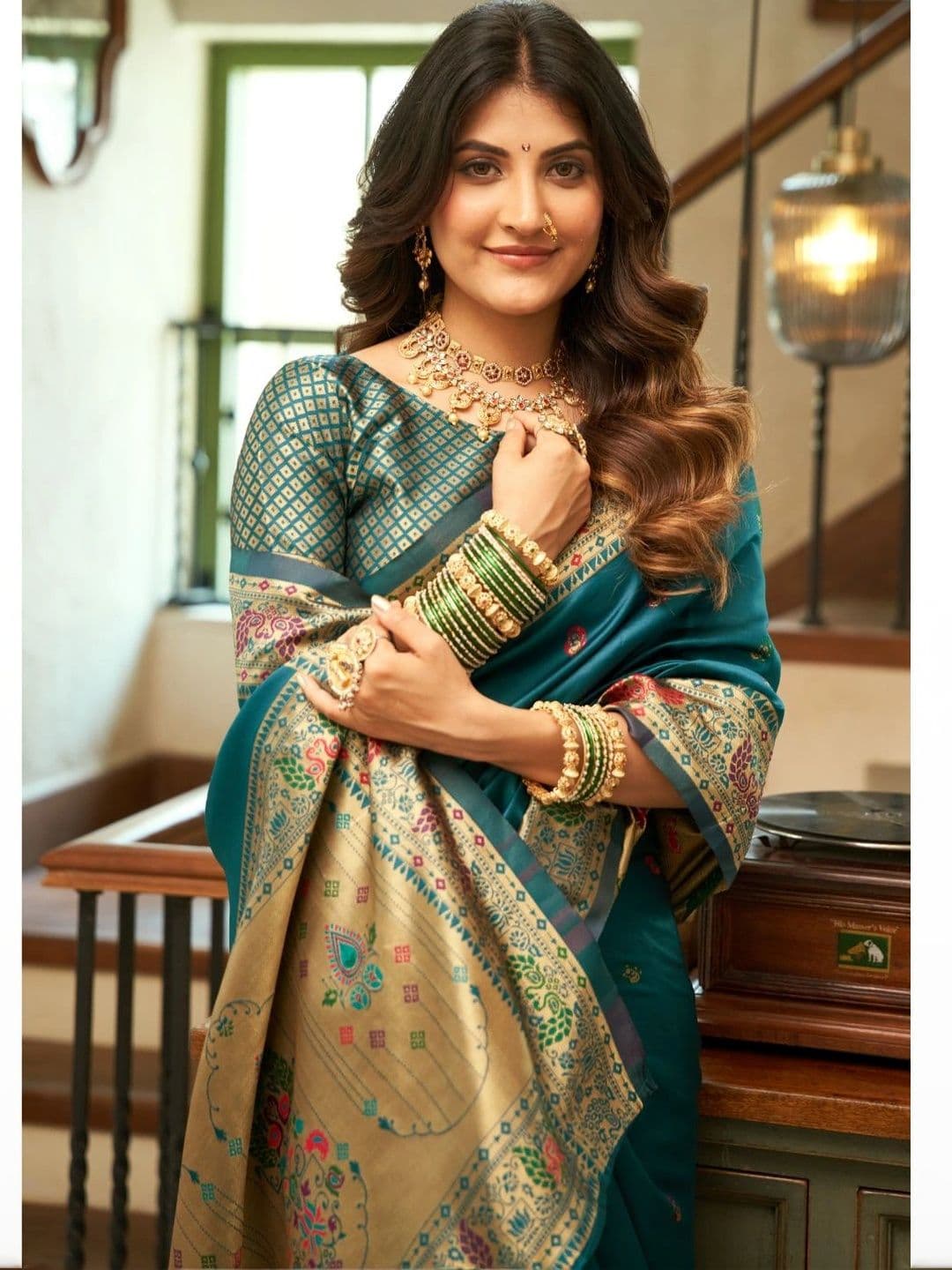 Dhaaga Ghar Paisley Zari Silk Blend Heavy Work Paithani Saree thumbnail 7