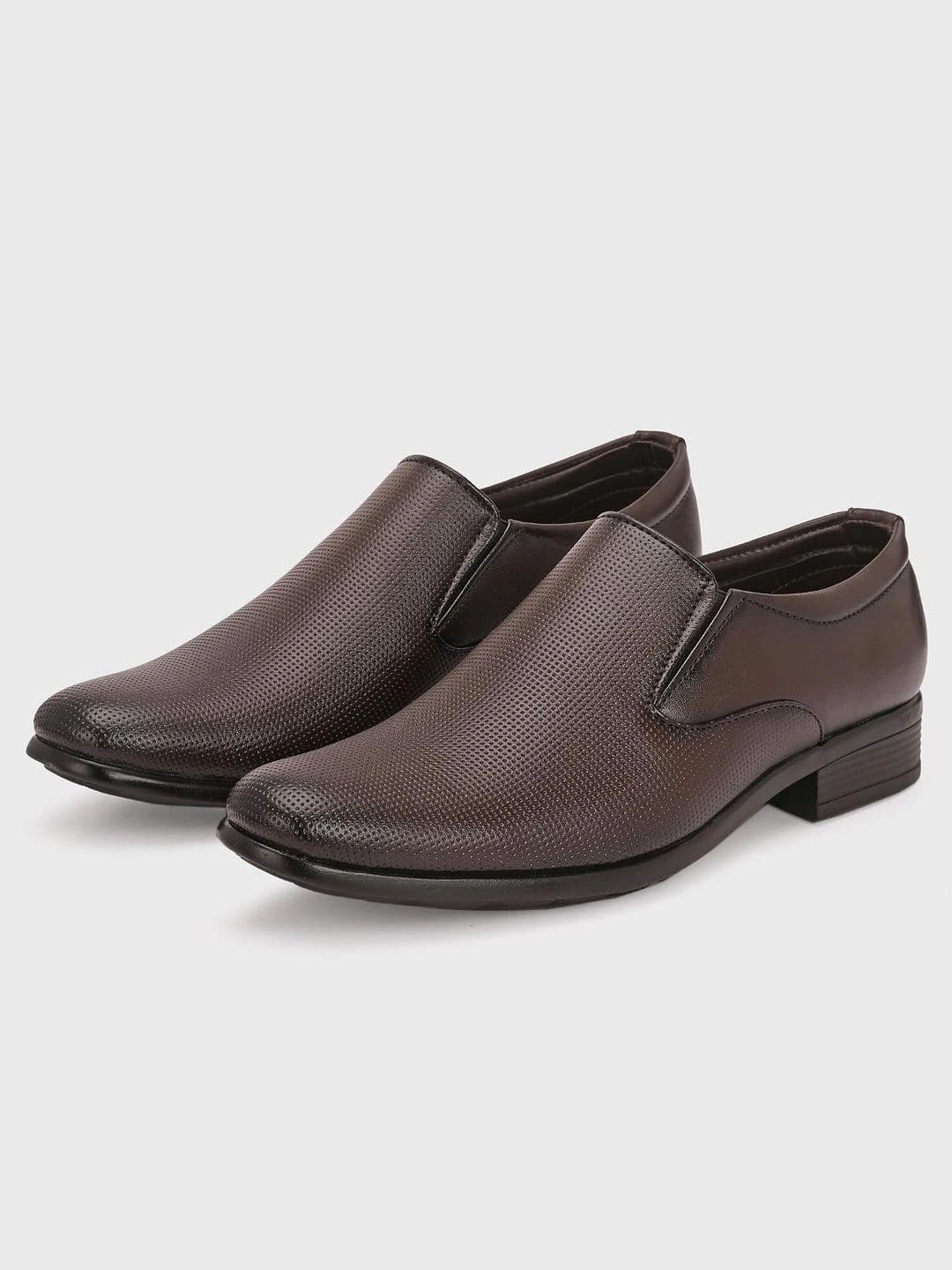 INVICTUS Men Textured Synthetic Leather Formal Slip-Ons thumbnail 4