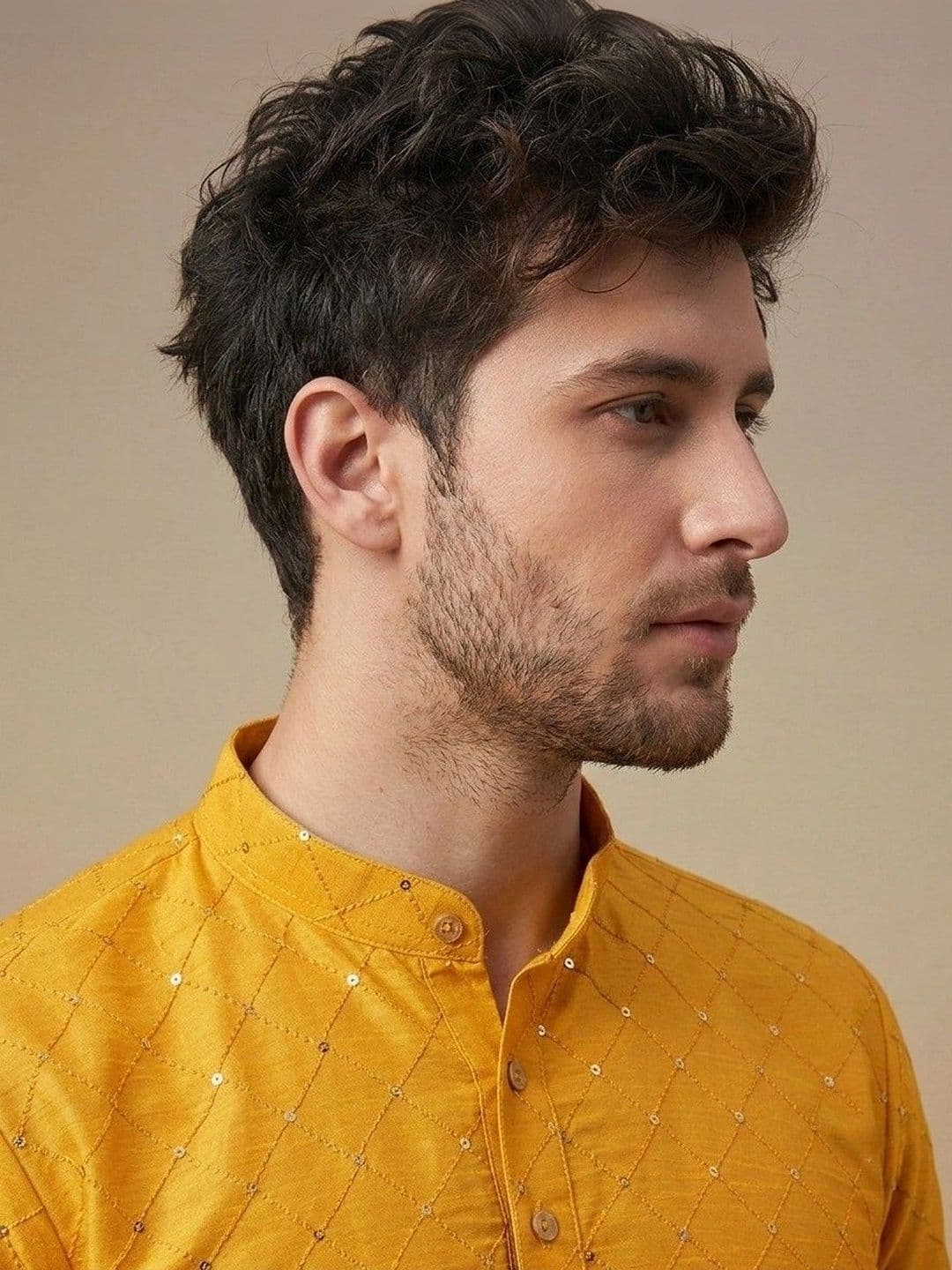 Rajkuwar Men Sequinned Kurta thumbnail 3