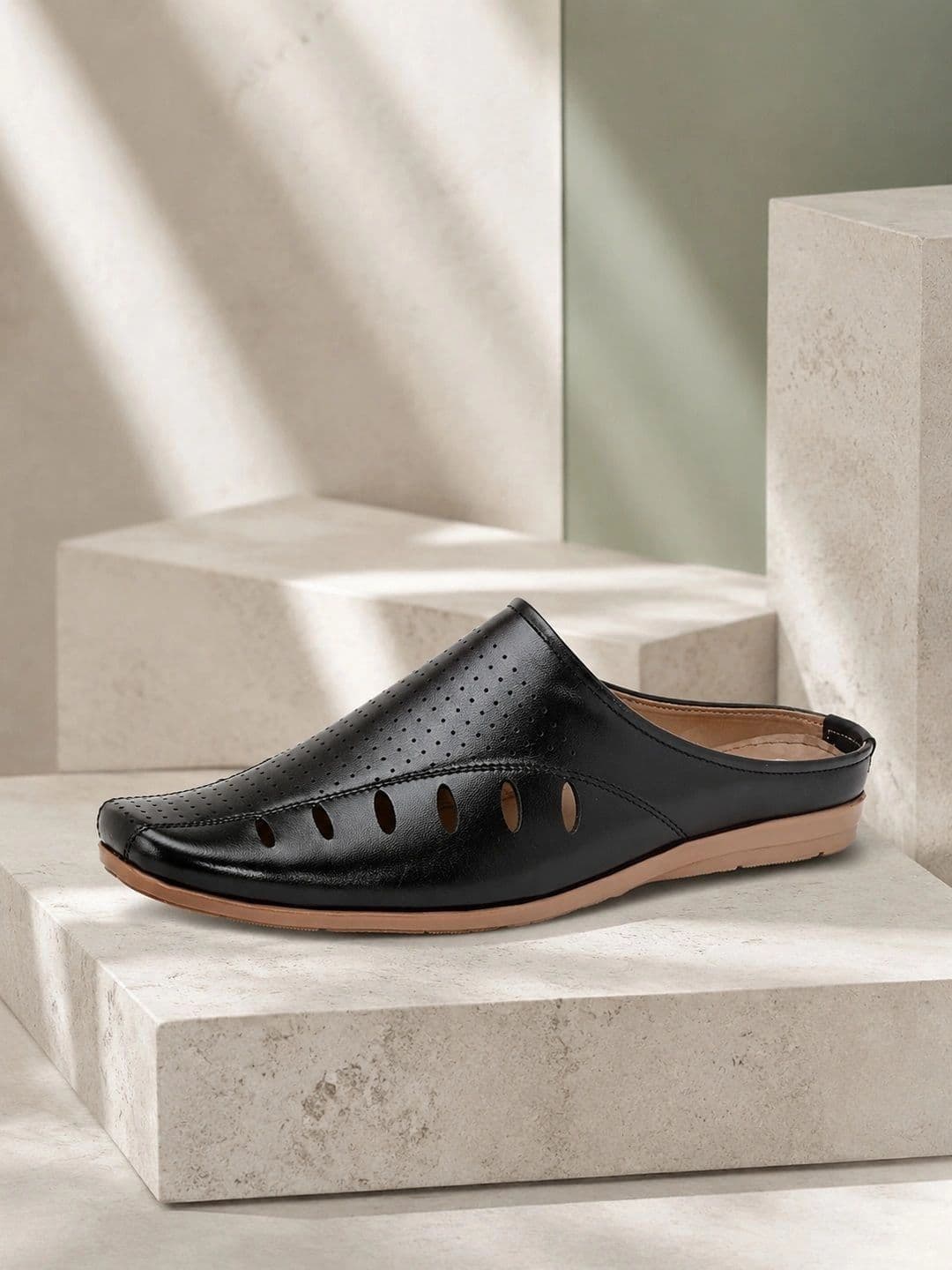 INVICTUS Comfort Slip-On Sandals thumbnail 6