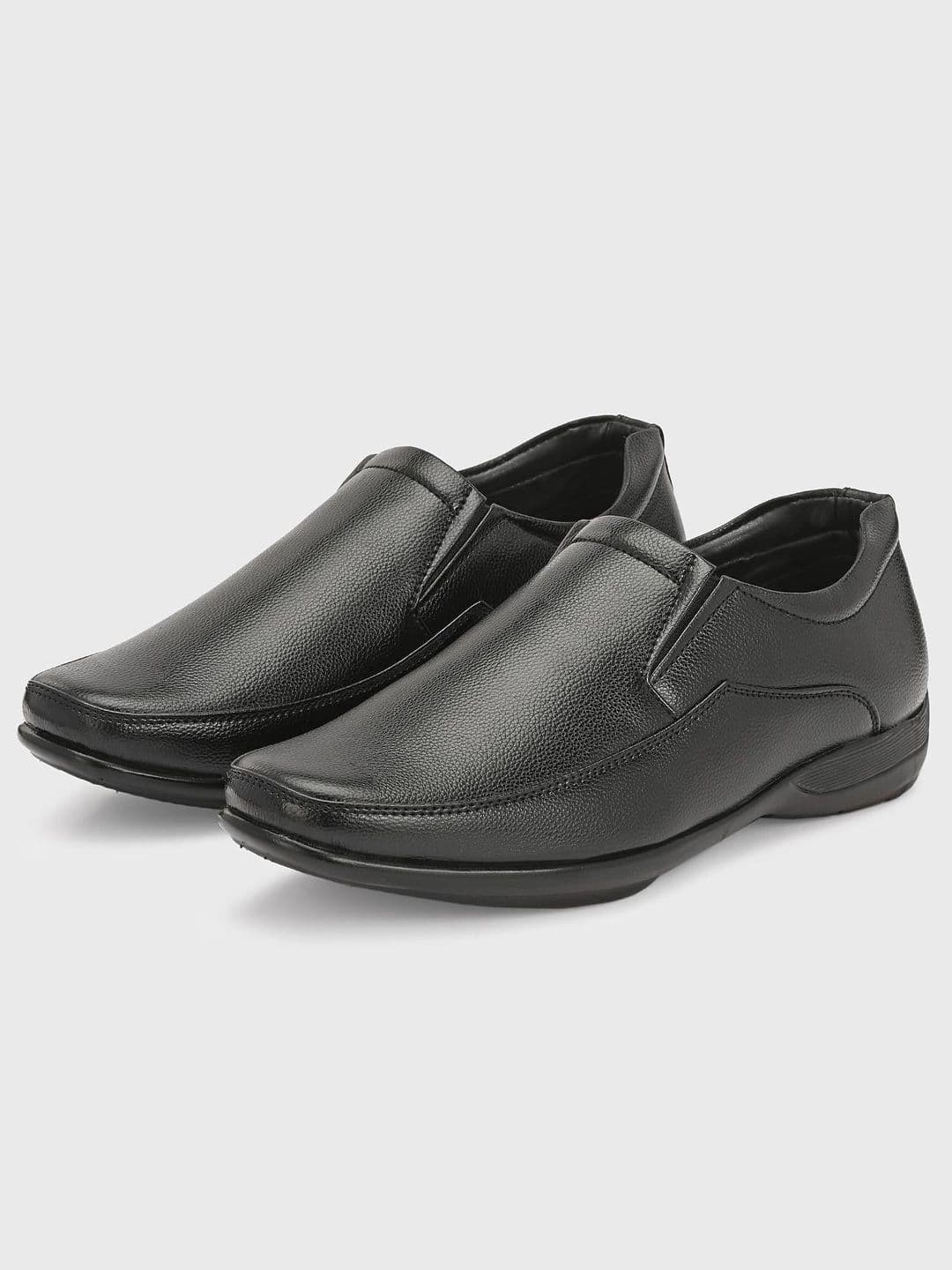 INVICTUS Men Textured Synthetic Leather Formal Slip-Ons thumbnail 7