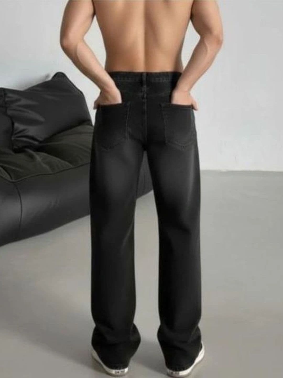 KIYANA IMITATION Men Comfort Straight Fit Mid-Rise Low Distress Jeans thumbnail 2
