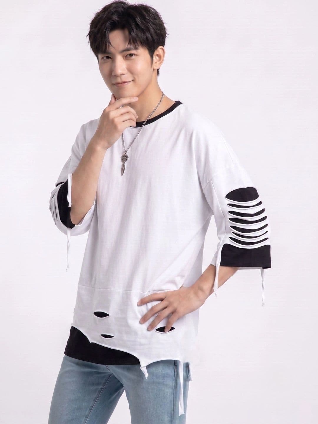A2R FASHION Men Colourblocked T-shirt thumbnail 6