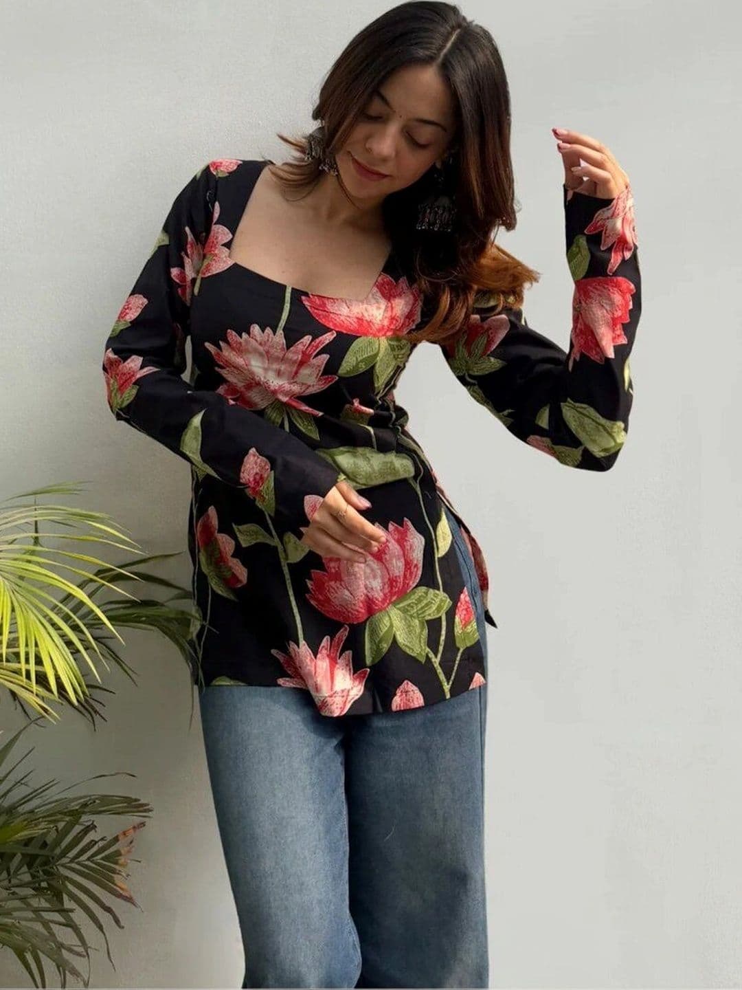 Sangria Women Floral Printed Floral Kurta - view 1