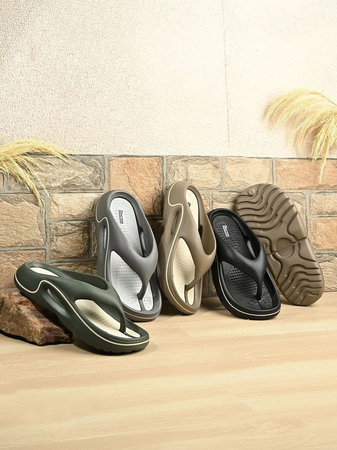 DOCTOR HEALTH SUPER SOFT Men Thong Flip-Flops thumbnail 5