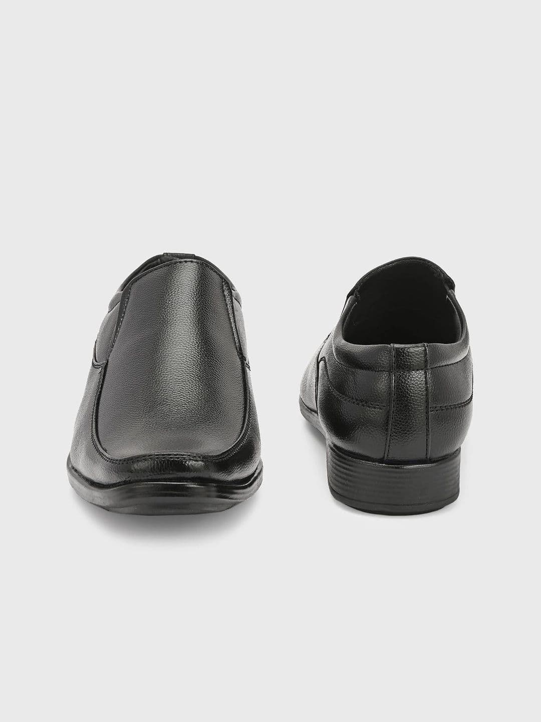 INVICTUS Men Textured Synthetic Leather Formal Slip-Ons thumbnail 3