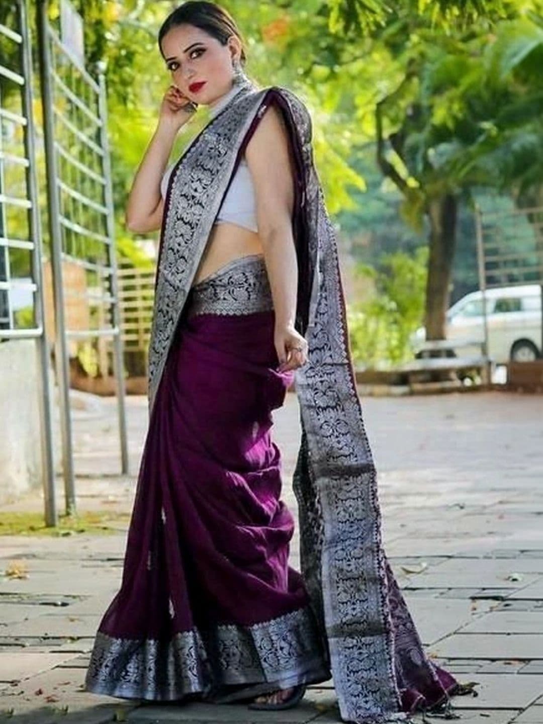revika Woven Design Zari Art Silk Designer Kanjeevaram Saree thumbnail 6