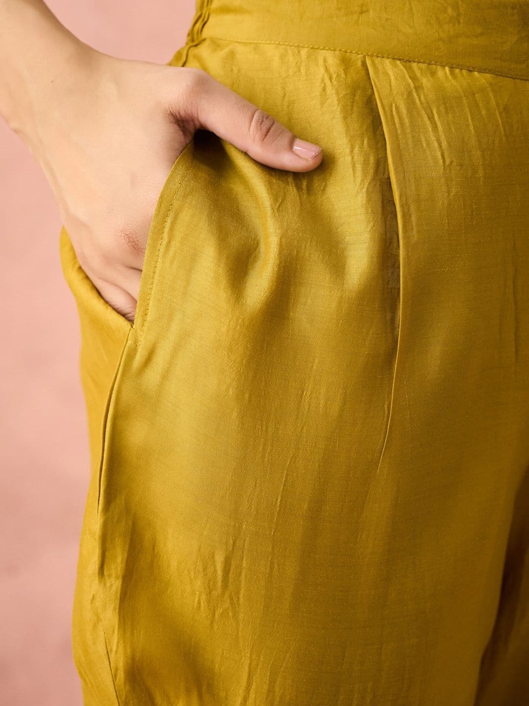 KALINI  Geometric Yoke Design Thread Work Notch-Neck Straight Kurta With Trousers thumbnail 3