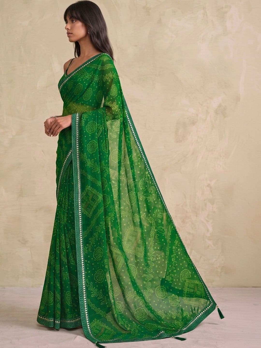 SAARA Bandhani Pure Georgette Saree thumbnail 2