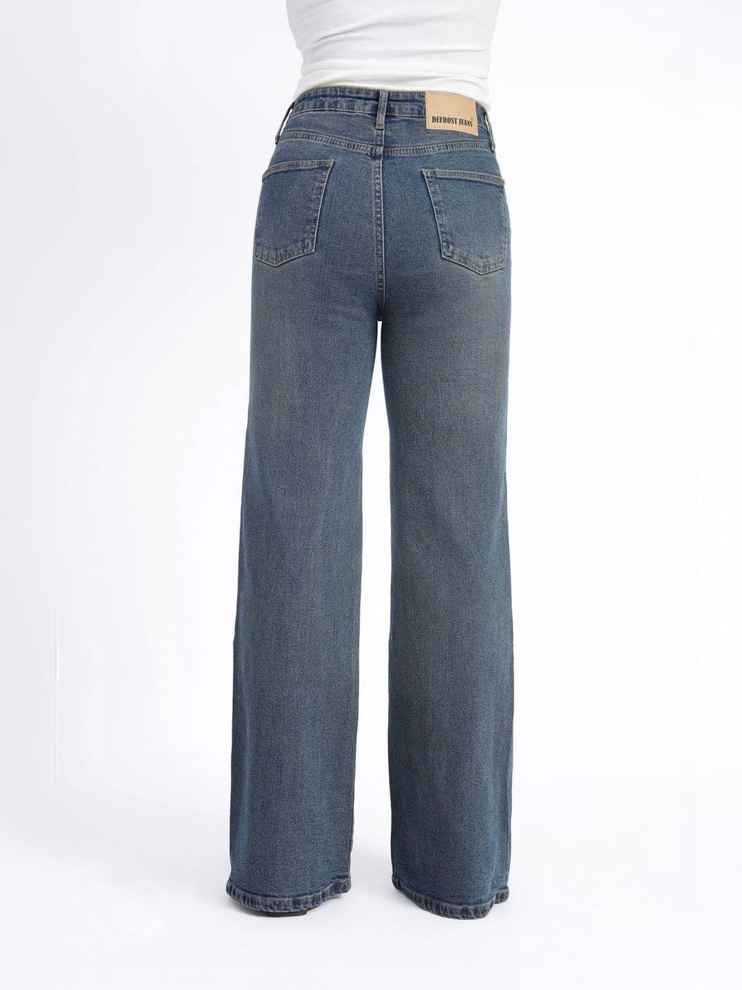 Defrost Jeans Women Wide Leg High-Rise Stretchable Jeans thumbnail 4
