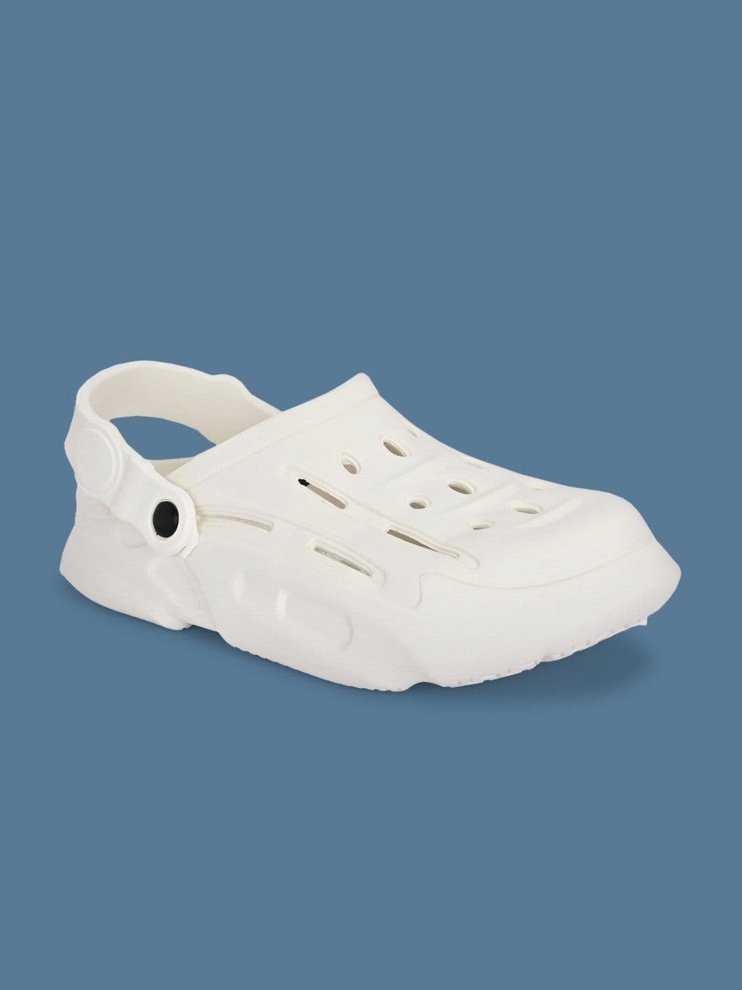 HRX by Hrithik Roshan Men Self Design Clogs thumbnail 3