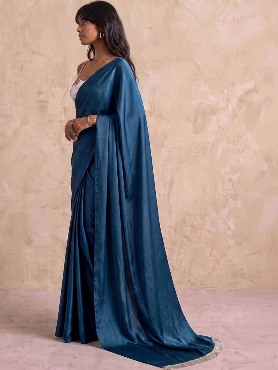 SAARA Floral Satin Saree thumbnail 2