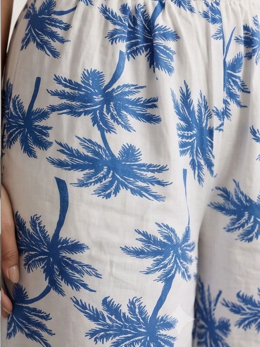 AVEE FASHION Women Printed Knitted Palazzos thumbnail 4