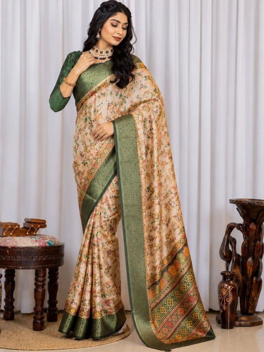 Sampada india Floral Silk Blend Saree thumbnail 5