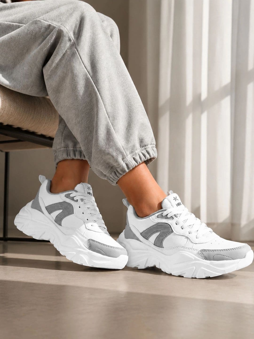 HRX by Hrithik Roshan Women Mesh Training or Gym Shoes thumbnail 5