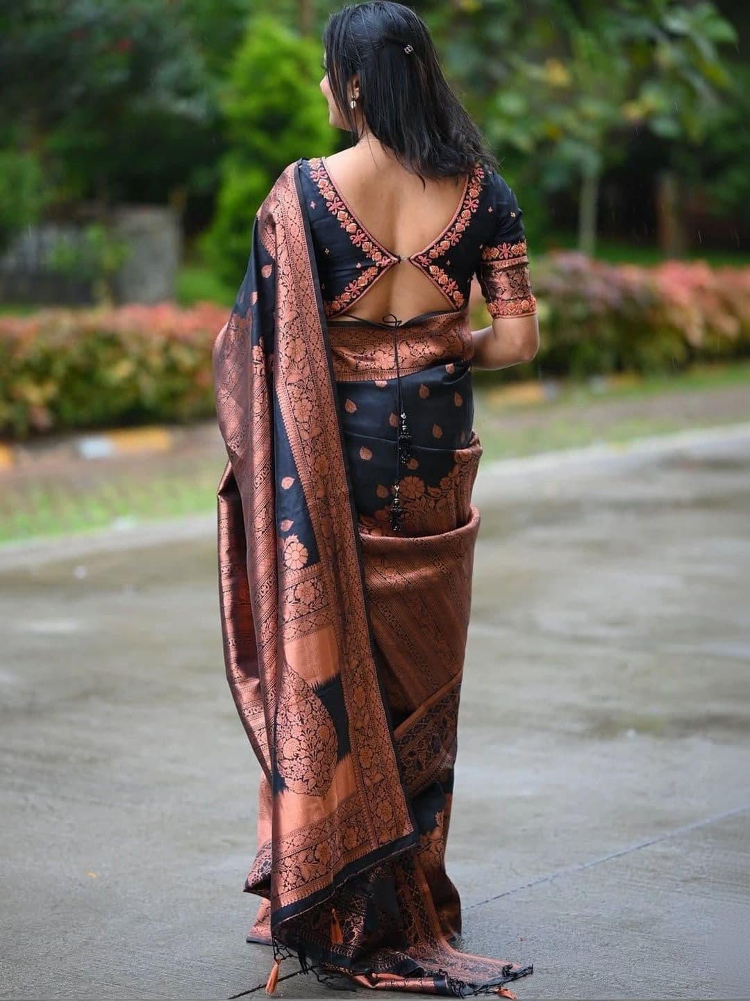 revika Woven Design Zari Art Silk Designer Kanjeevaram Saree thumbnail 3