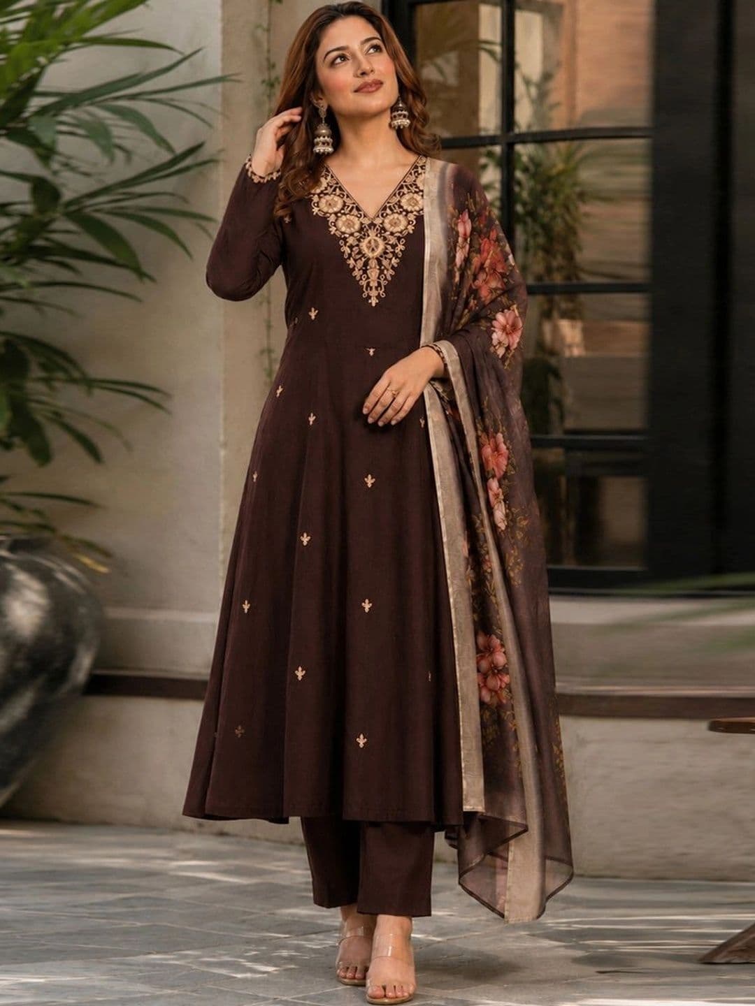 GoSriKi Women Floral Embroidered Empire Thread Work Kurta with Trousers & With Dupatta thumbnail 4