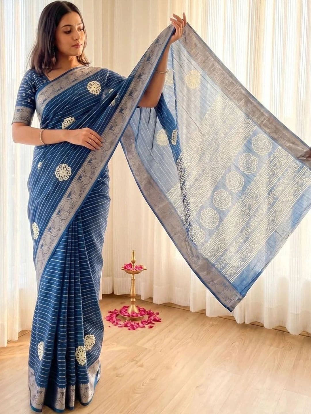 NARIVESH TRENDS Striped Poly Crepe Saree - view 1