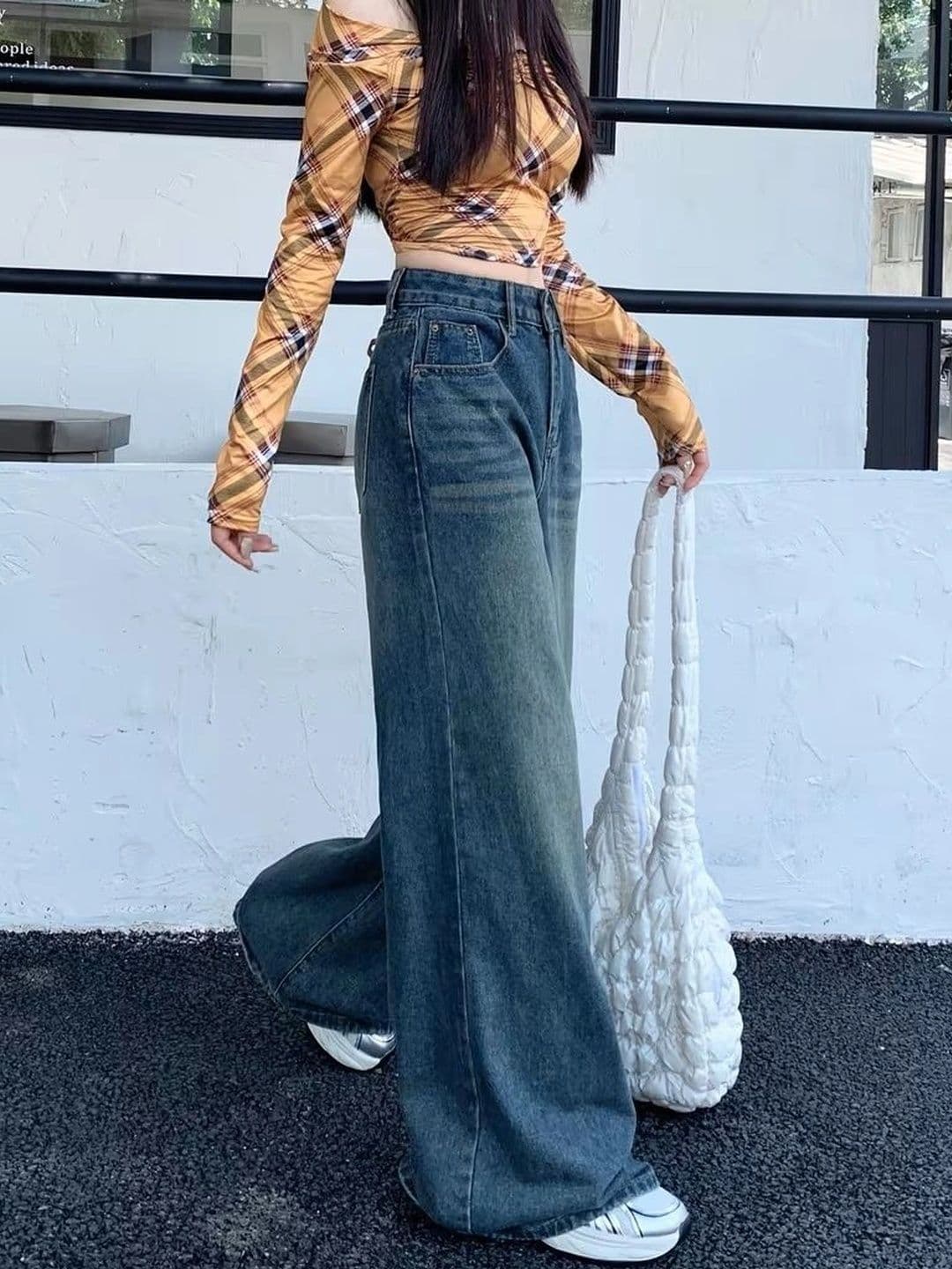 ESLITA Women High-Rise Light Fade Jeans - view 1