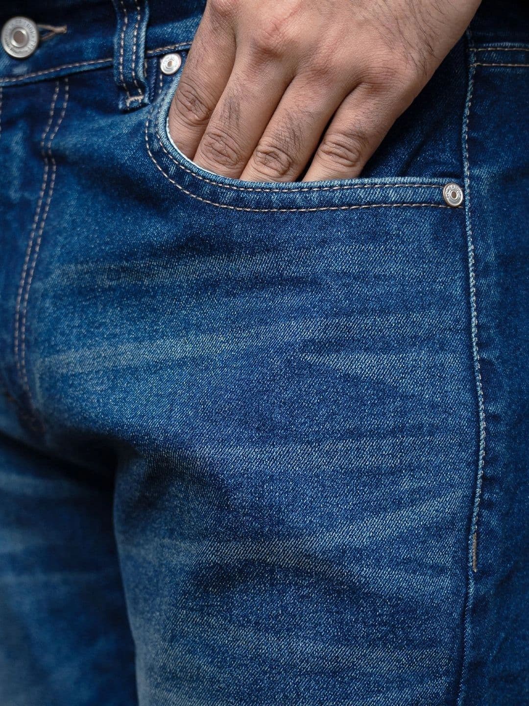 Powerlook Men Bootcut Mid-Rise Mildly Distressed Jeans thumbnail 5
