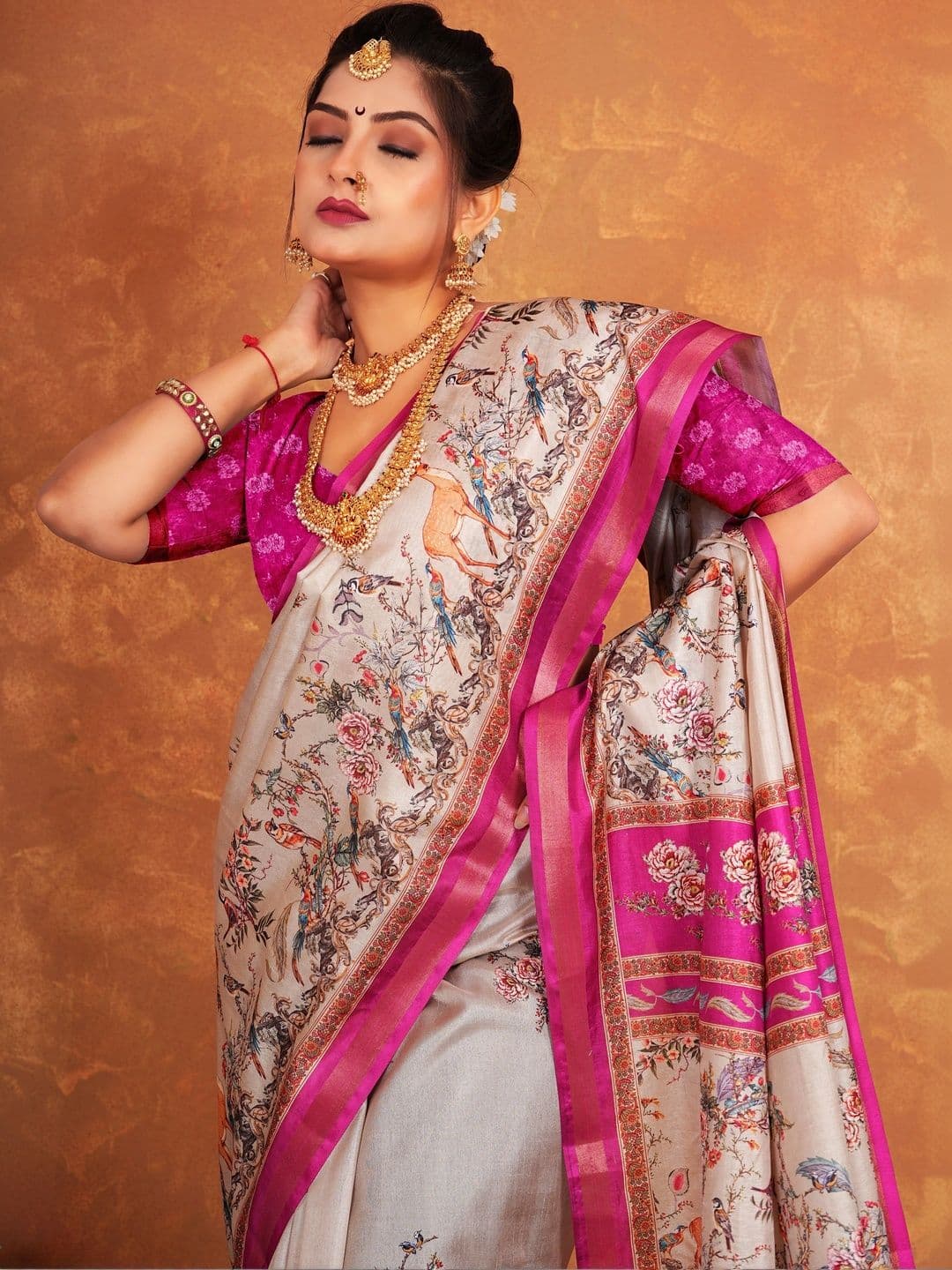 NARIVESH TRENDS Ethnic Motifs Art Silk Saree thumbnail 2