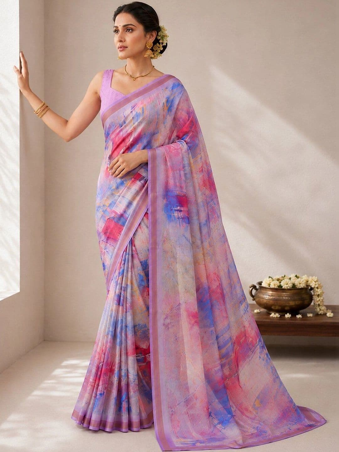 NARIVESH TRENDS Art Silk Saree thumbnail 4