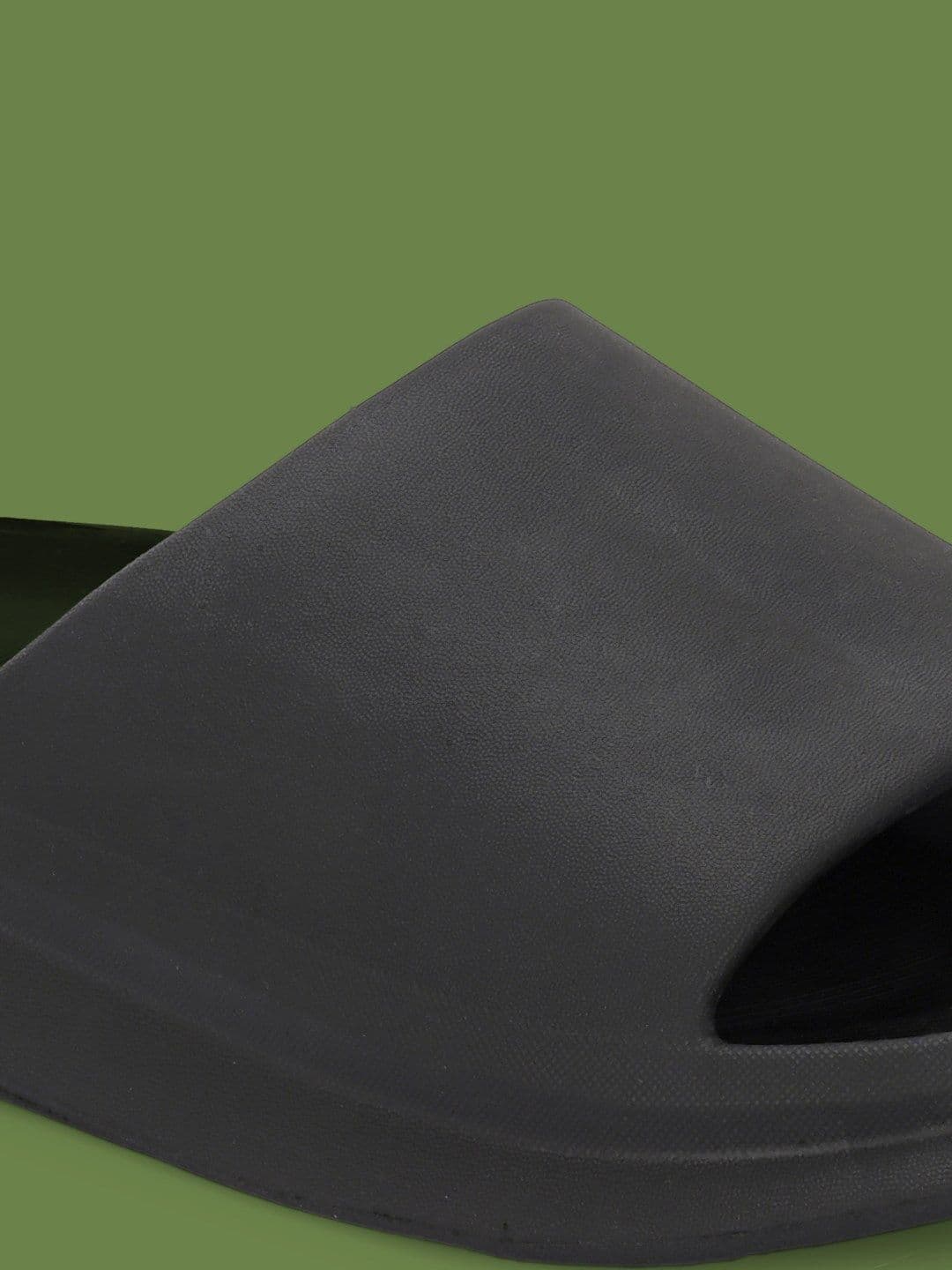 HRX by Hrithik Roshan Men Rubber Sliders thumbnail 7