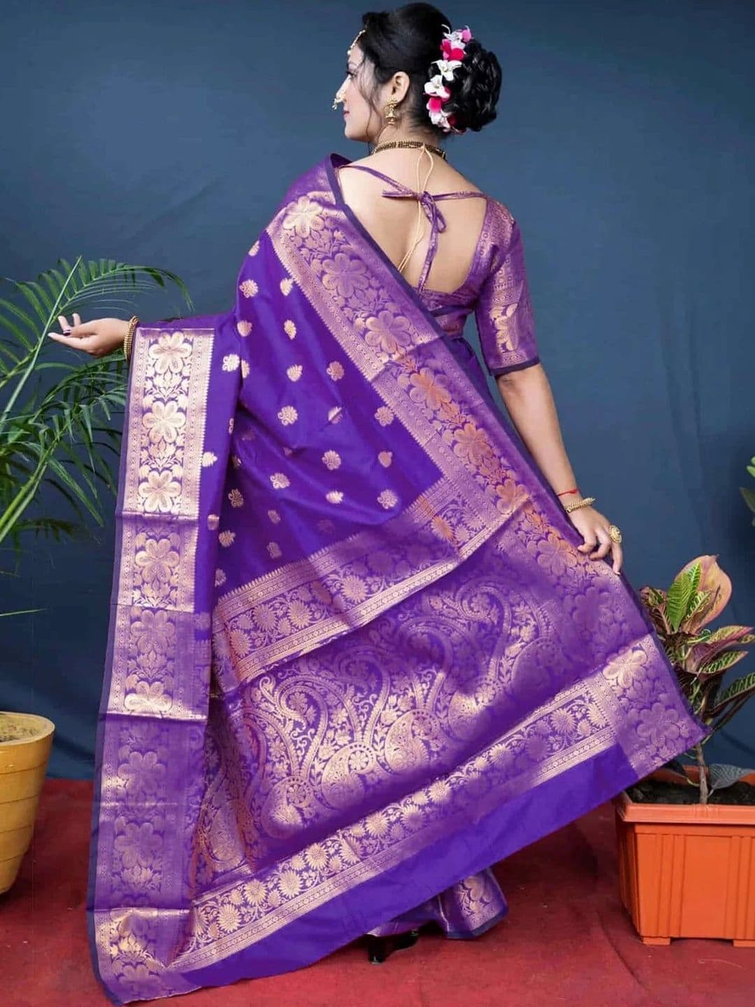 VYOM CREATION Woven Design Zari Art Silk Banarasi Saree thumbnail 6