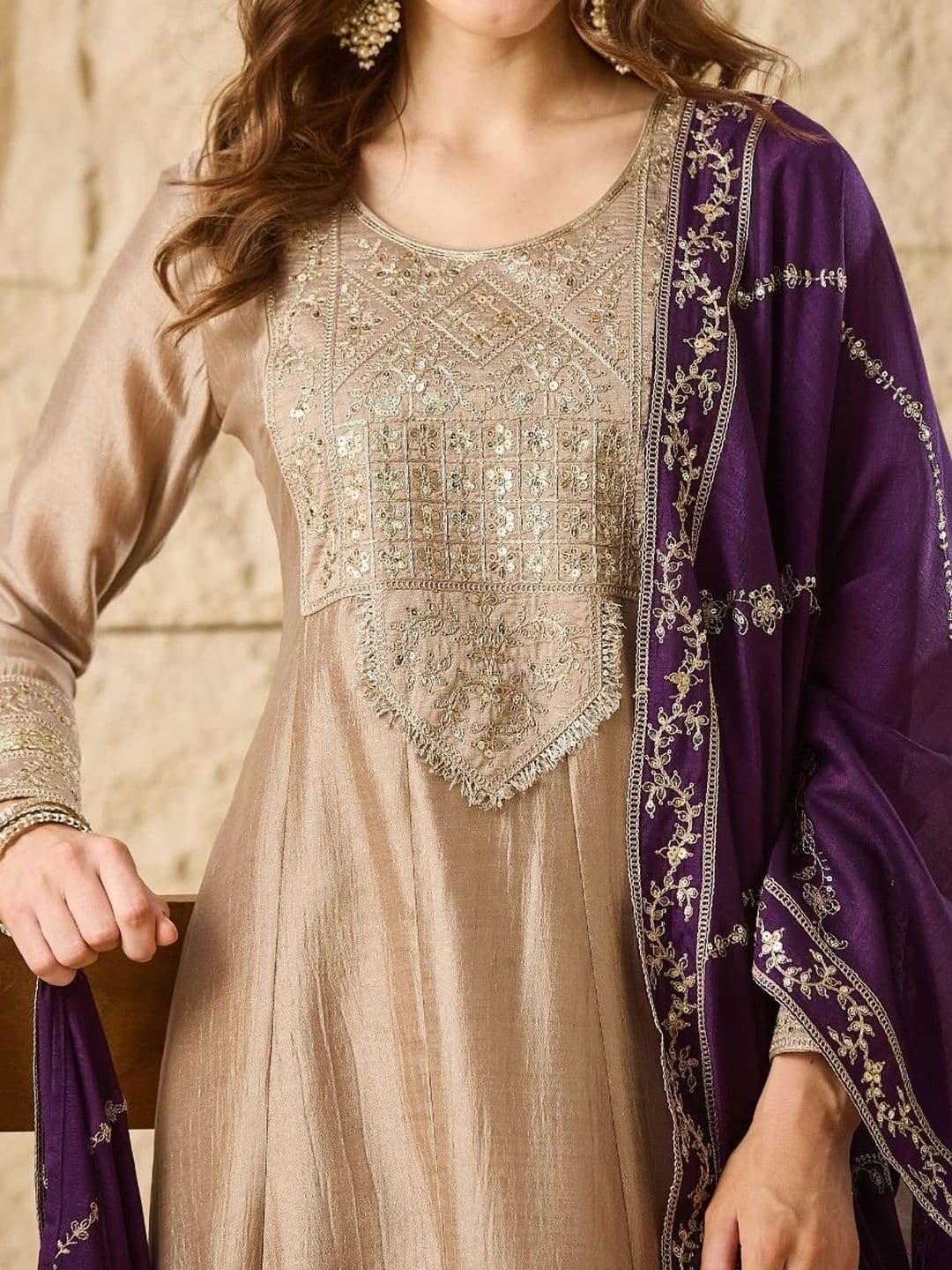 MOKOSH Women Ethnic Motifs Embroidered Empire Pure Silk Kurta with Trousers & With Dupatta thumbnail 6