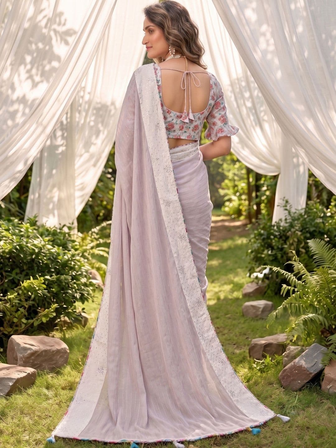 100 Dreams Floral Embroidered Designer Saree thumbnail 3