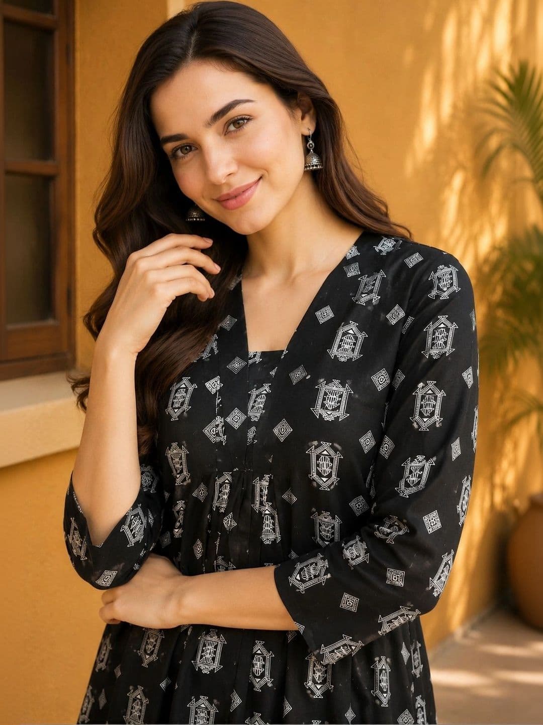 EVANORA Women Ethnic Motifs Printed Empire Kurta with Palazzos thumbnail 4