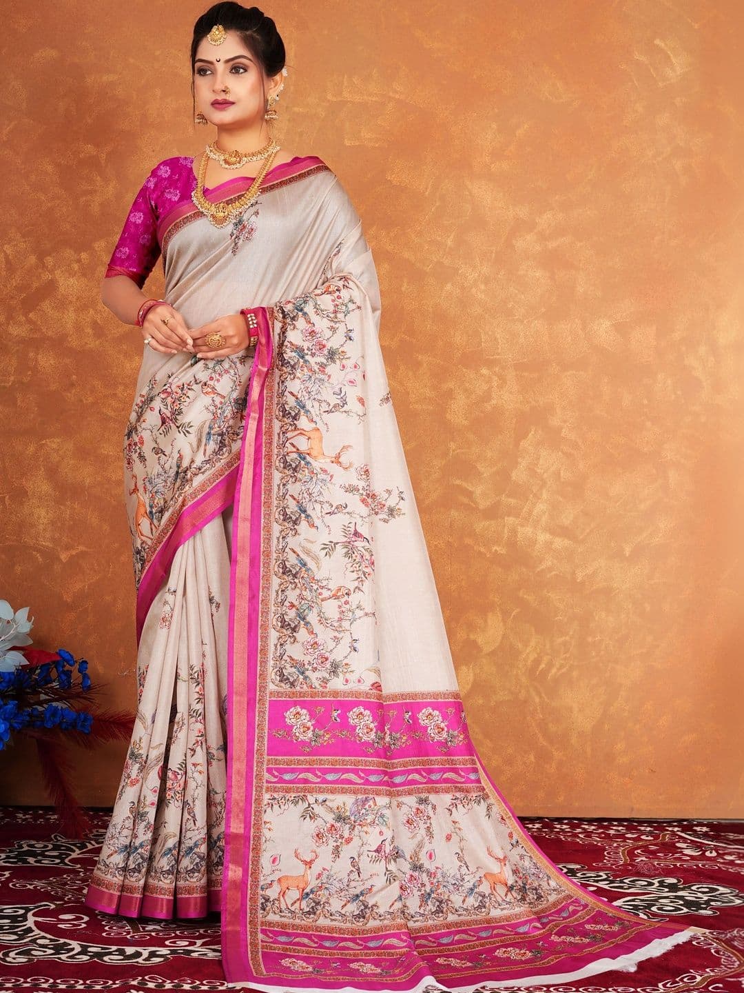 NARIVESH TRENDS Ethnic Motifs Art Silk Saree - view 1