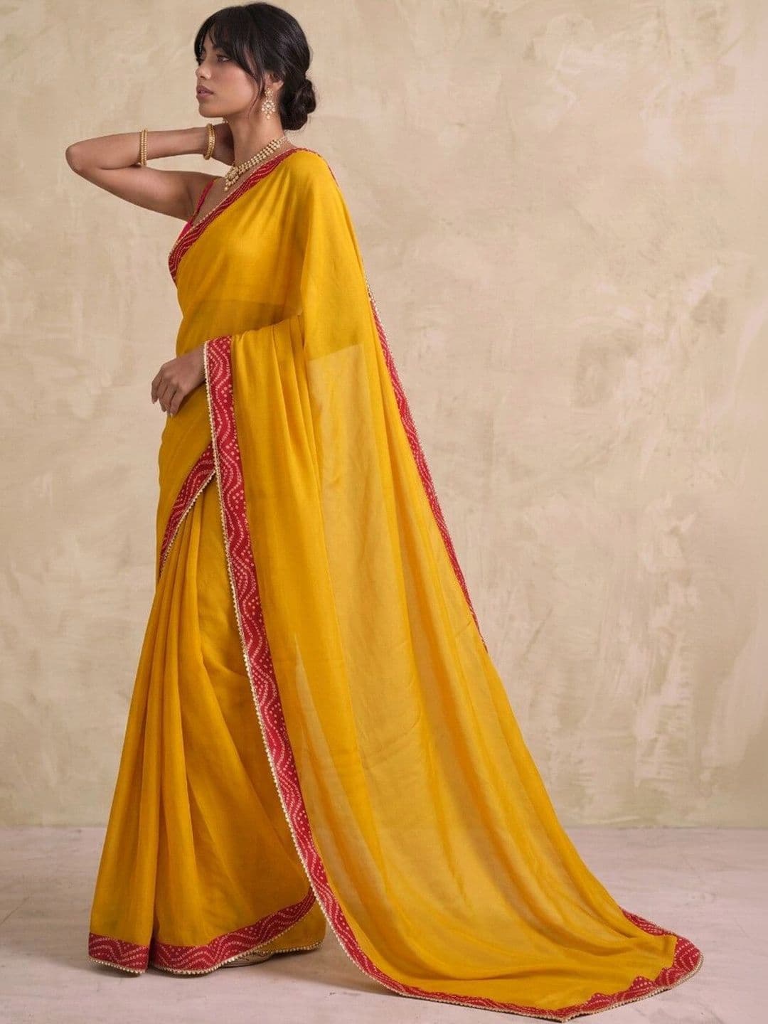 SAARA Bandhani Silk Blend Saree thumbnail 5