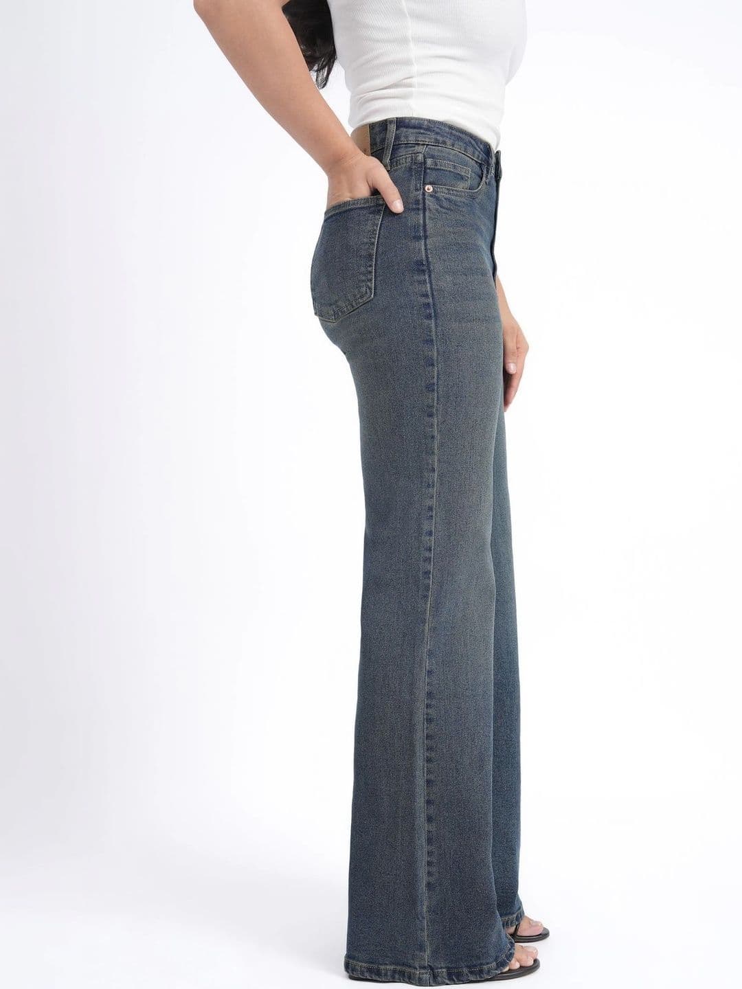 Defrost Jeans Women Wide Leg High-Rise Stretchable Jeans thumbnail 6
