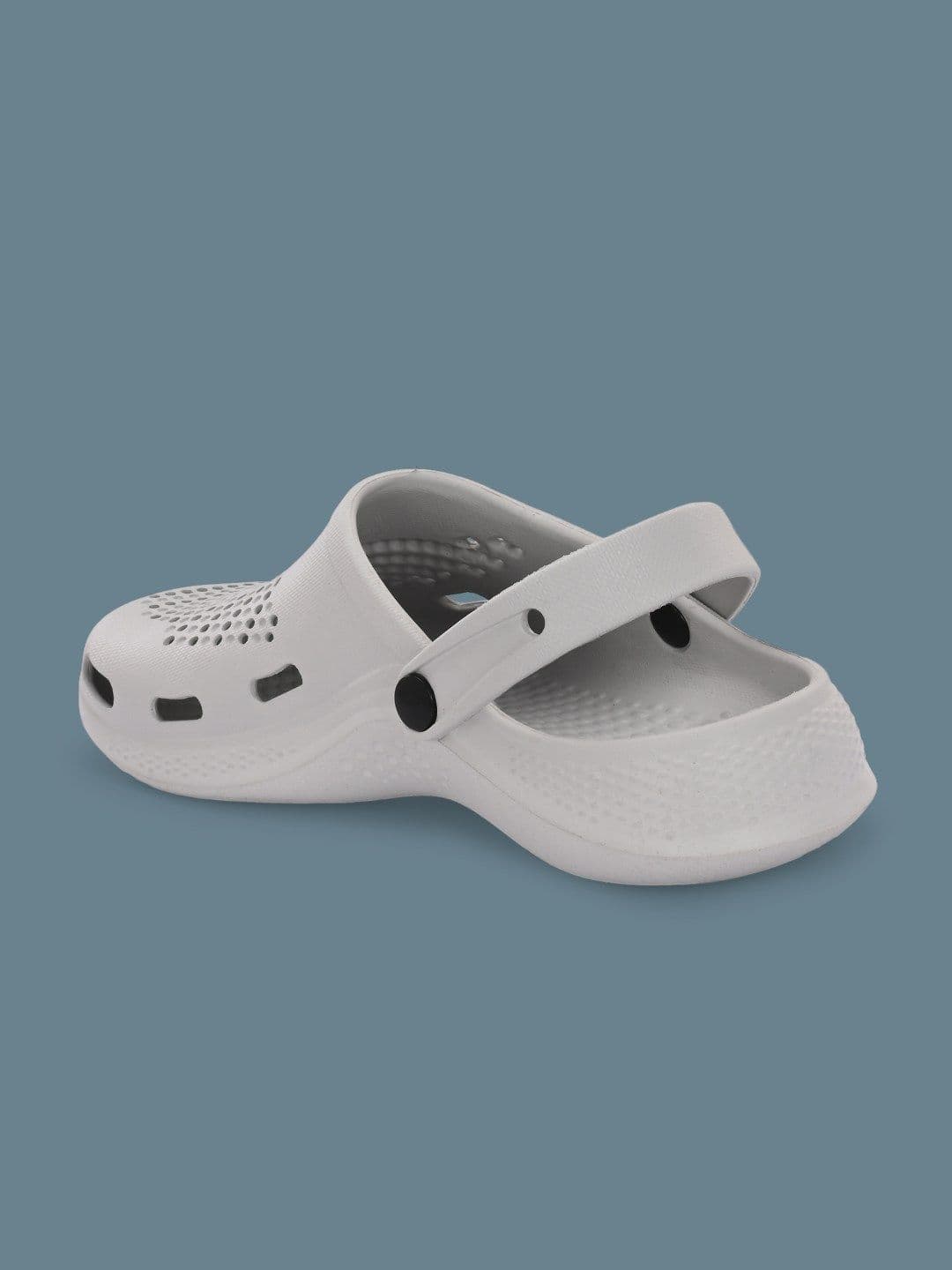 HRX by Hrithik Roshan Men Grey Self Design Rubber Clogs thumbnail 4
