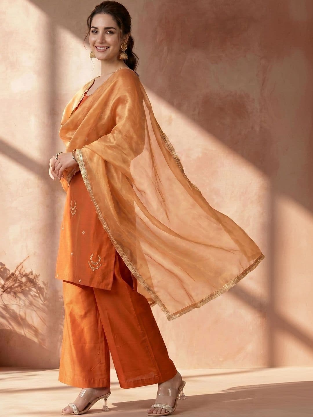 AVANSHEE Women Ethnic Motifs Embroidered Regular Thread Work Kurta with Palazzos & With Dupatta thumbnail 2