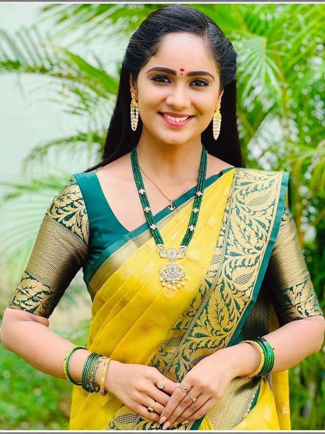 revika Woven Design Zari Art Silk Designer Kanjeevaram Saree thumbnail 4