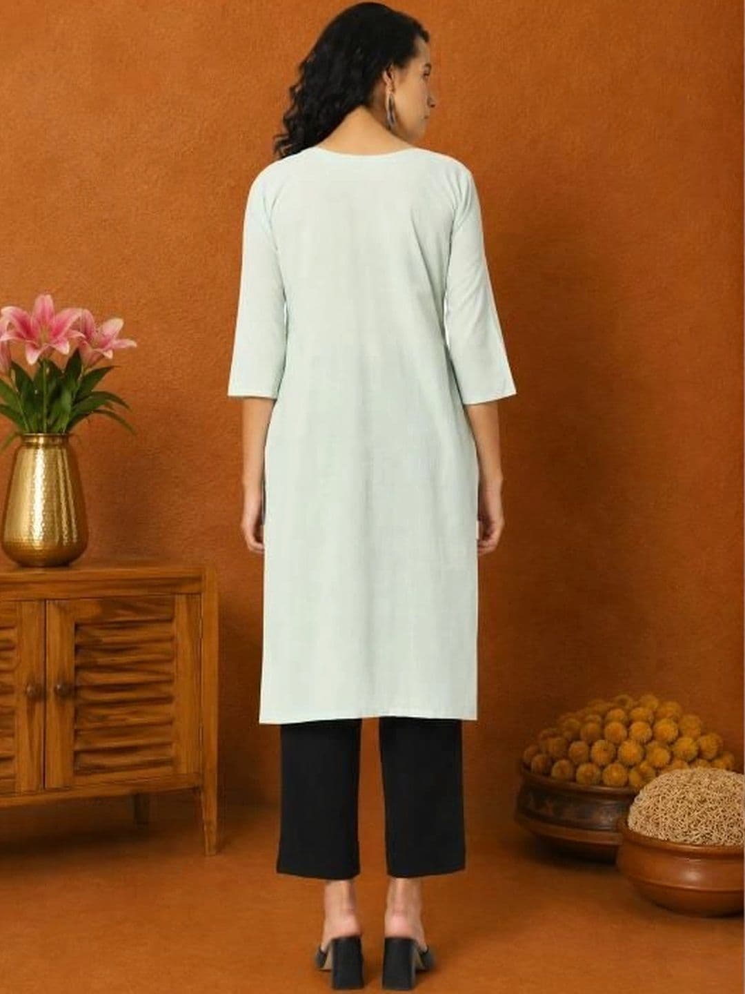 Anouk Women Kurta thumbnail 6