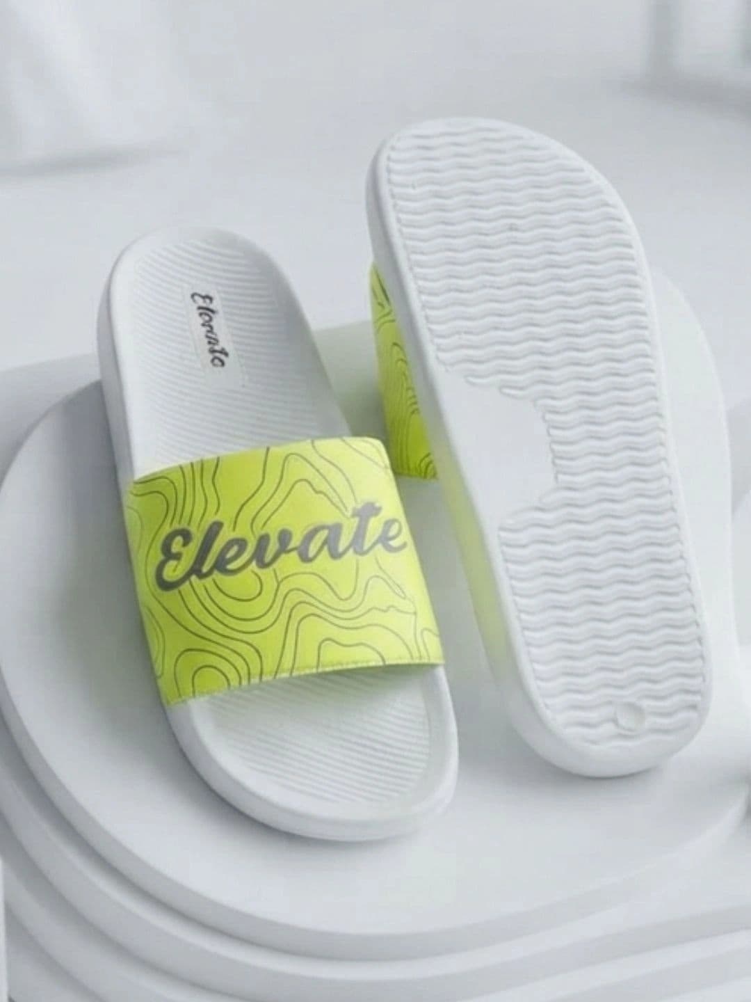 ELEVATE STEPS Men Printed Sliders thumbnail 2