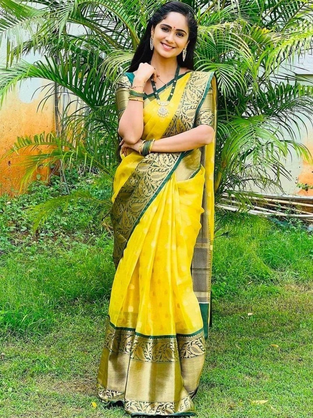 revika Woven Design Zari Art Silk Designer Kanjeevaram Saree - view 1