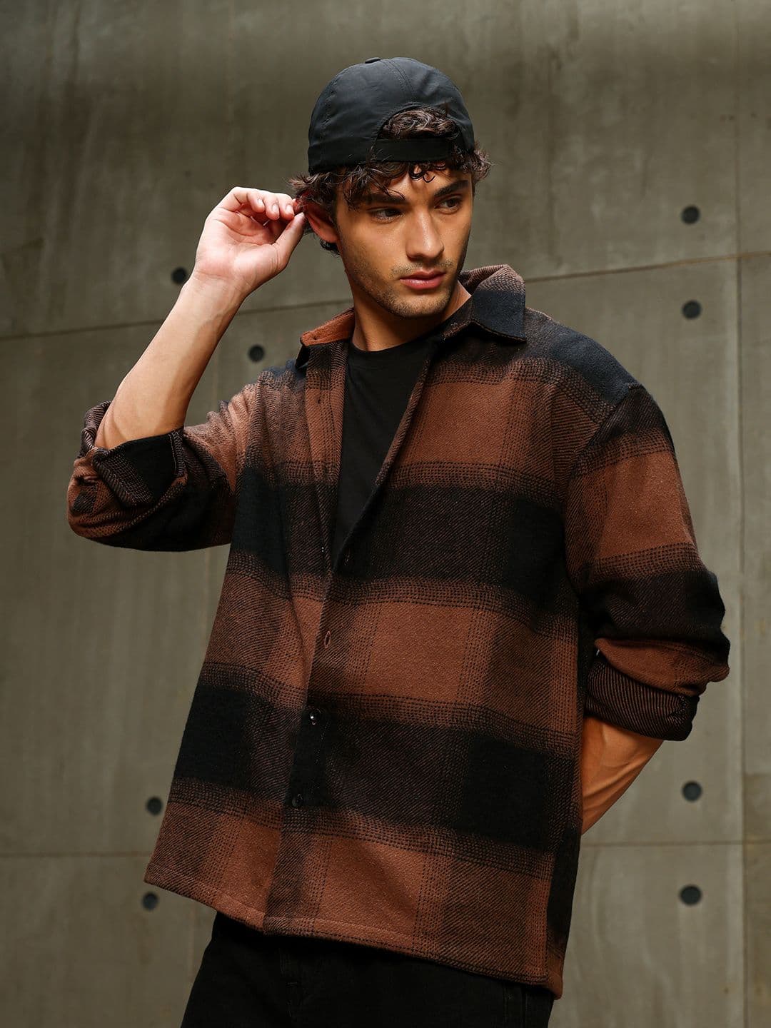 CAHOOT Men Yarn Dyed Brushed Buffalo Checks Oversized Casual Shirt thumbnail 4