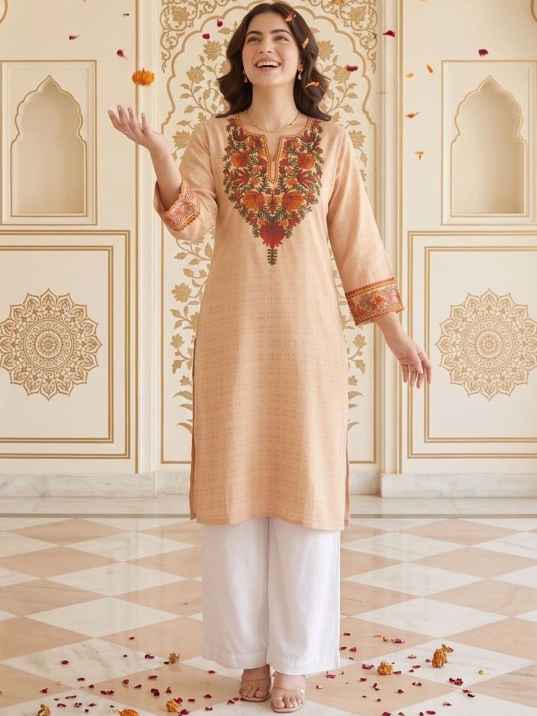 House of Pataudi Women Ethnic Motifs Embroidered Thread Work Kurta - view 1