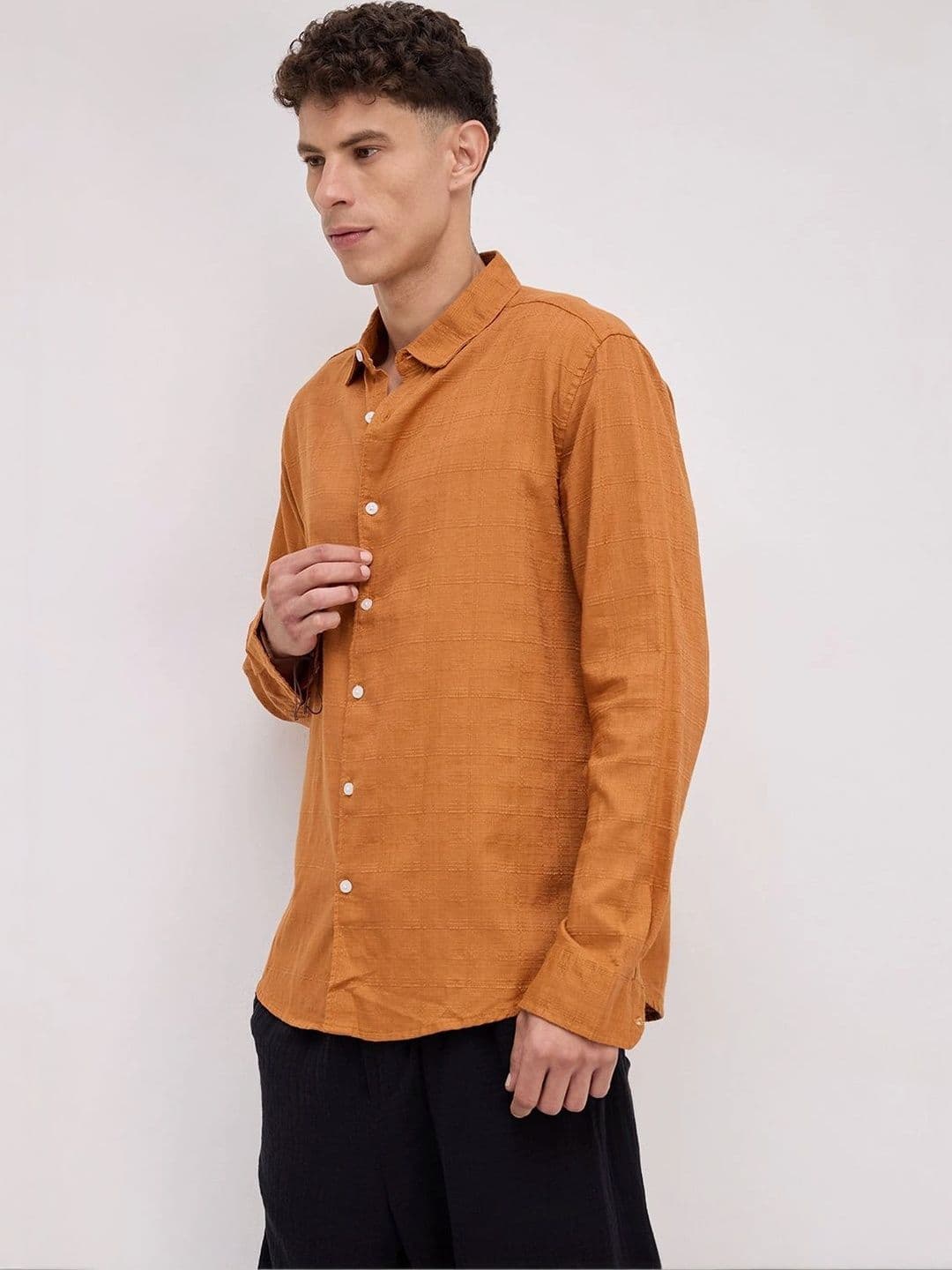 VASTRADO Men Classic Slim Fit Casual Shirt thumbnail 5