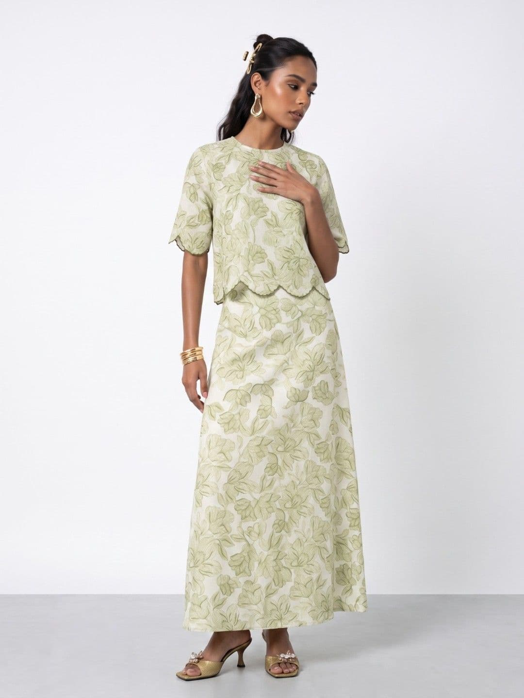 Phosphorus Women Floral Printed Midi A-Line Skirt thumbnail 5