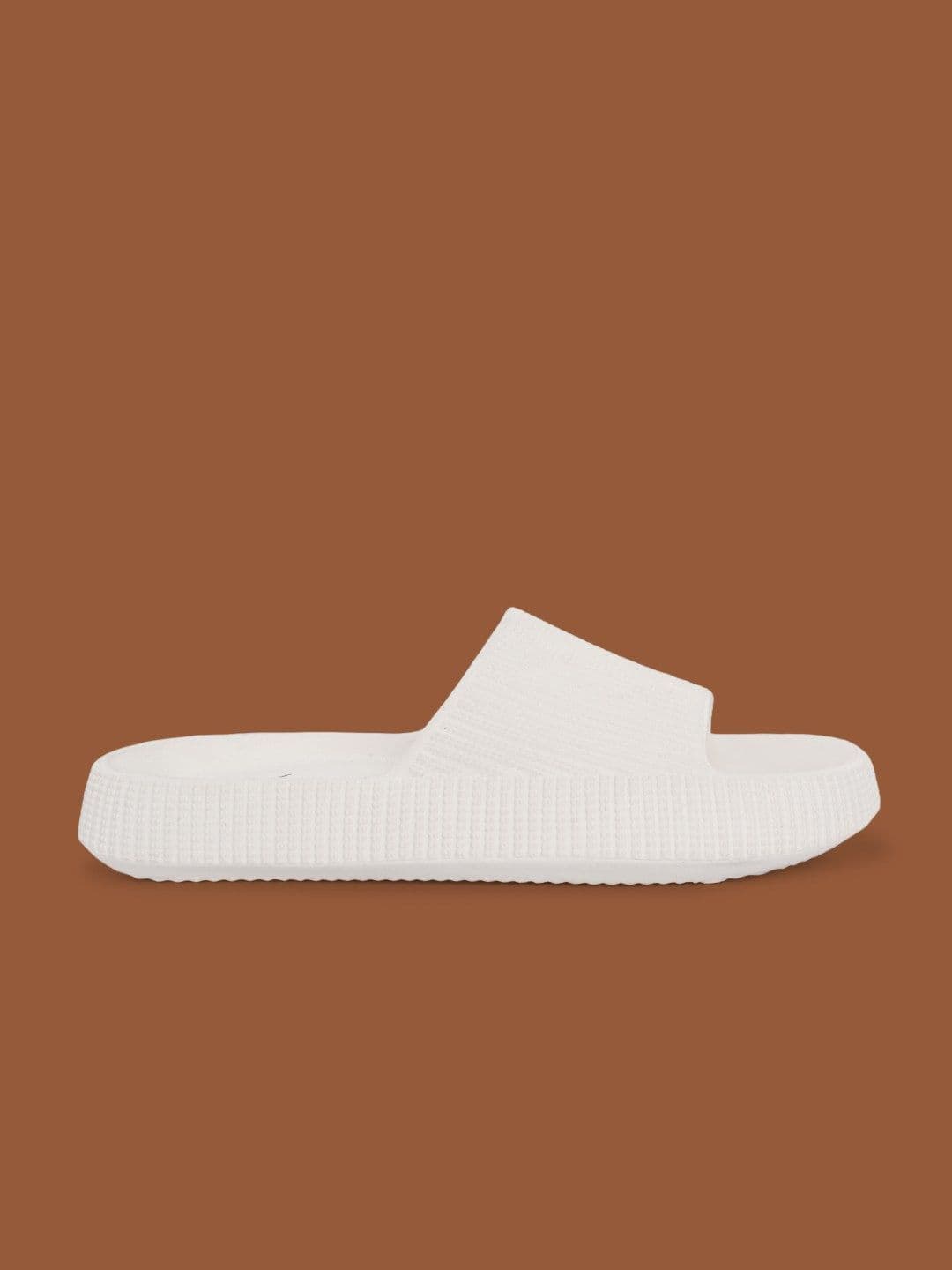HRX by Hrithik Roshan Men Rubber Clogs thumbnail 3