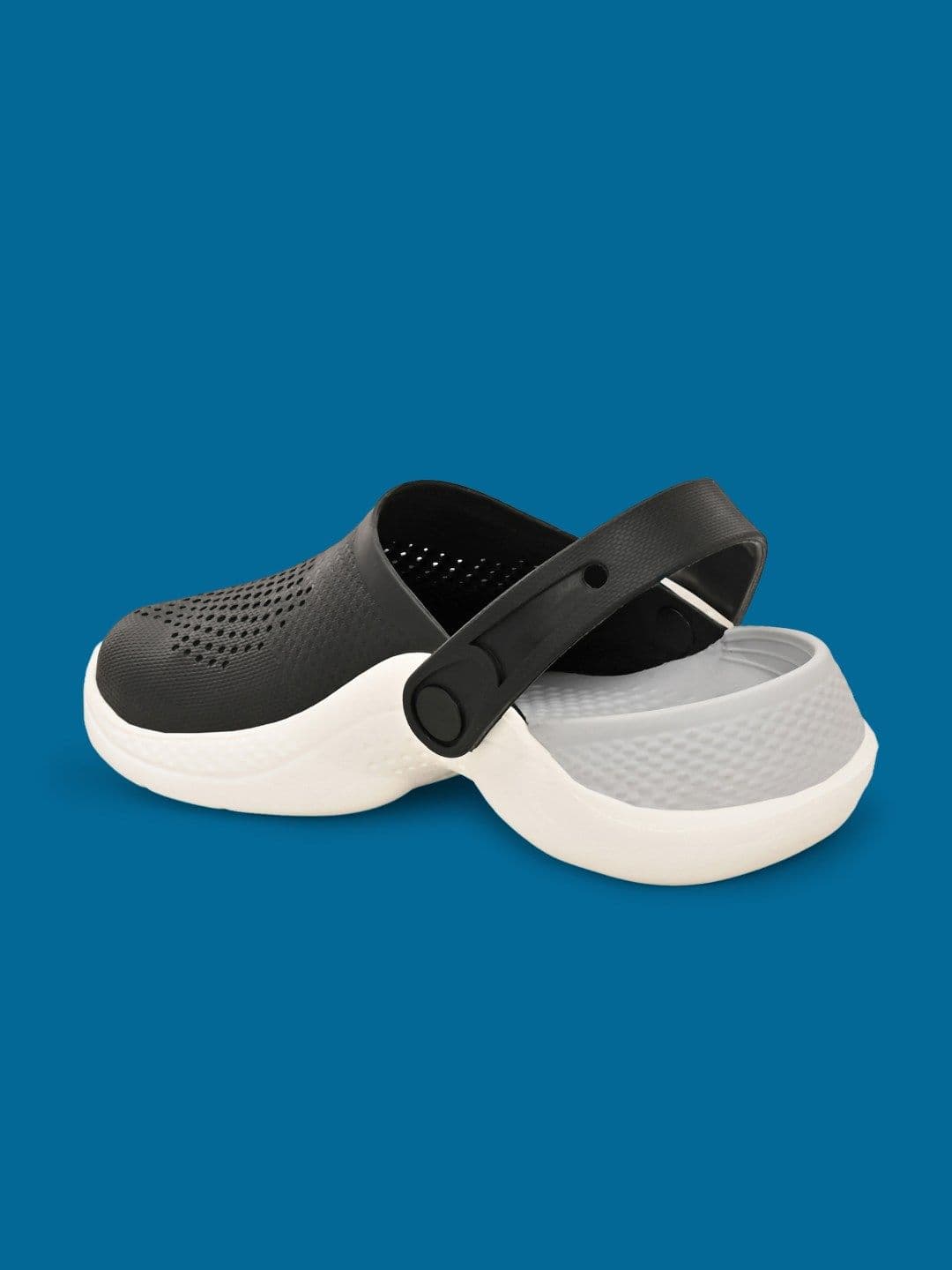 HRX by Hrithik Roshan Men Clogs thumbnail 7